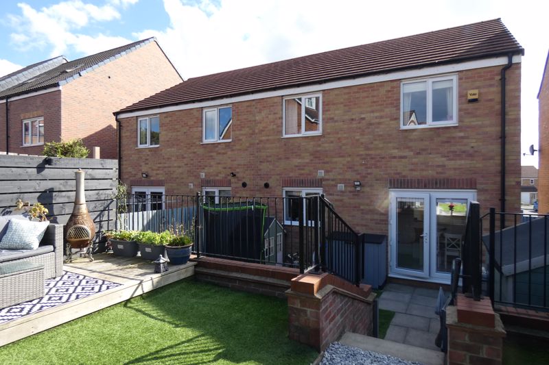 Rear- click for photo gallery